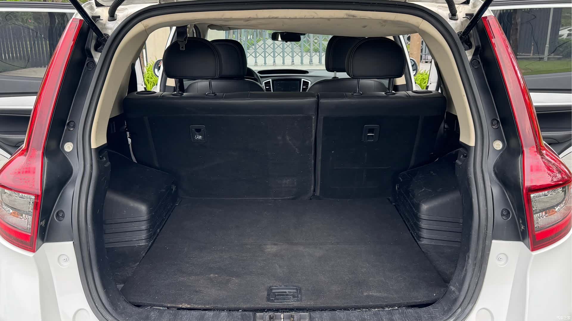 Geely X6, 2018 9