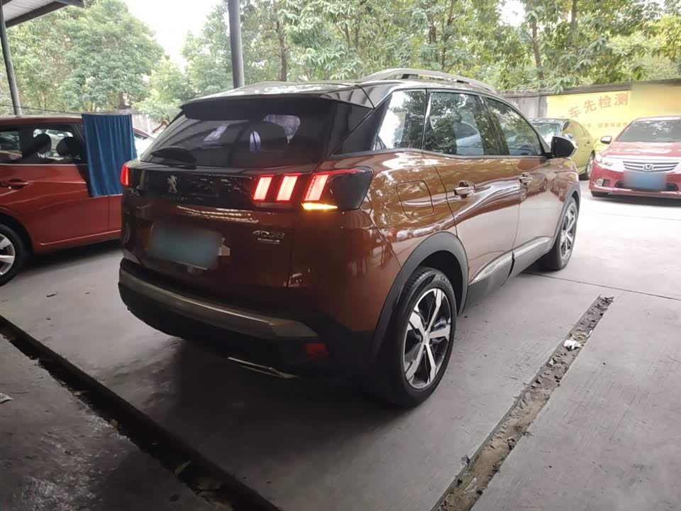 Peugeot 4008