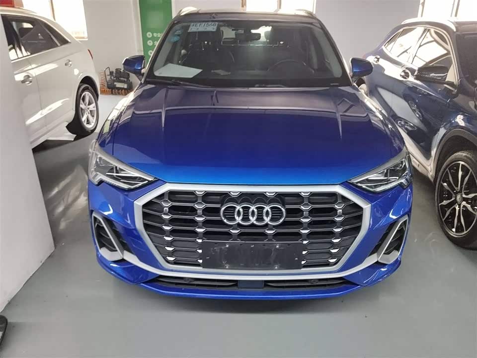 Audi Q3 Audi Q3