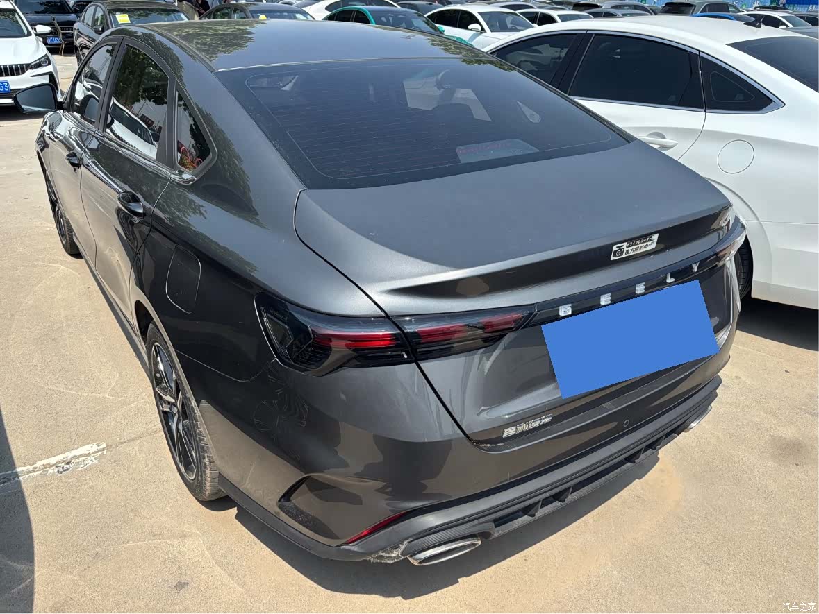 Geely Binray, 2022 9