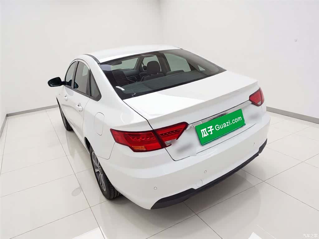 Geely Emgrand, 2021 все фото