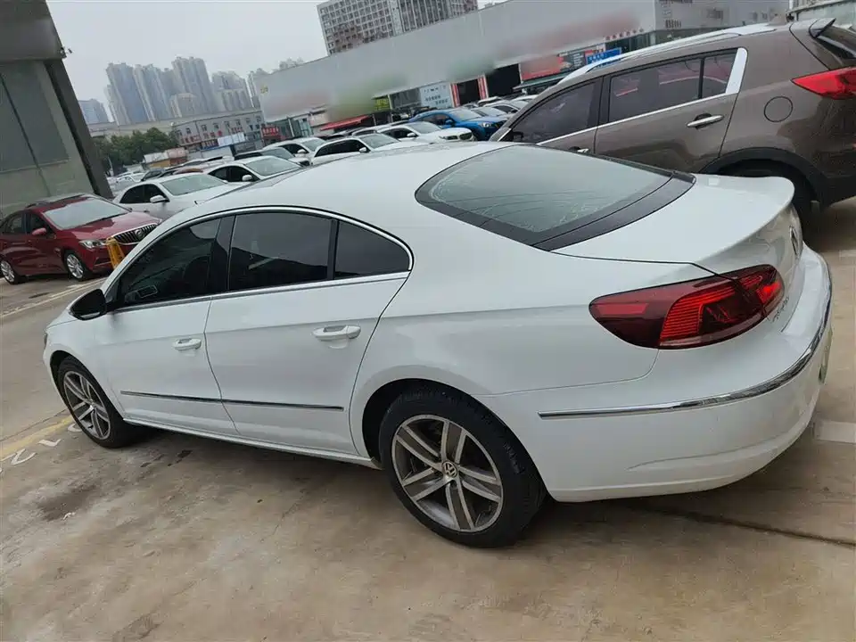 Volkswagen CC