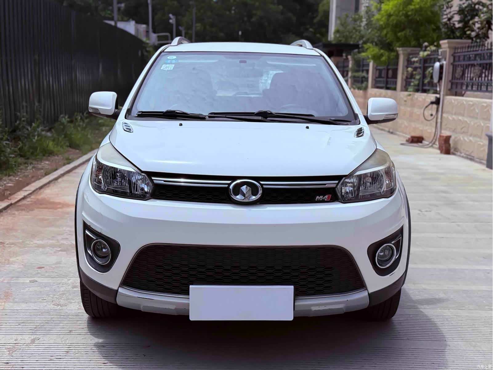 Great Wall M4, 2013 2