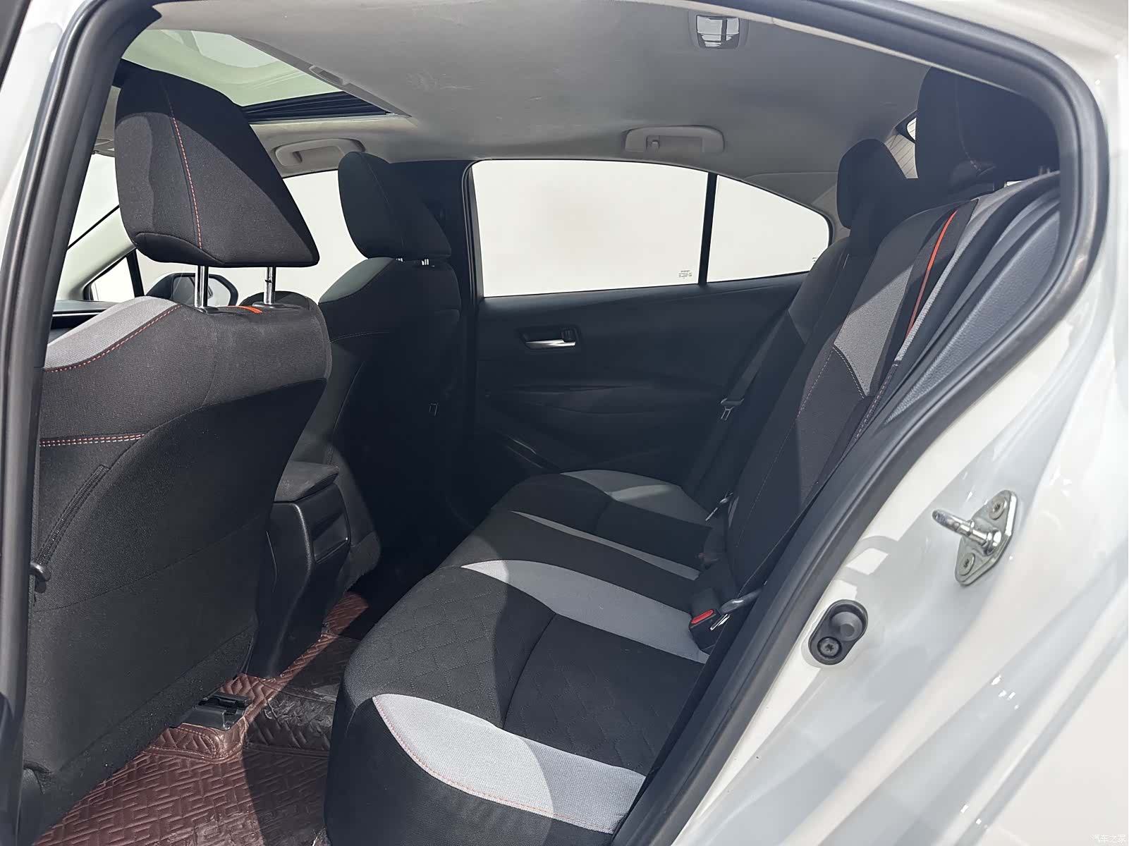 Toyota Corolla, 2023 16