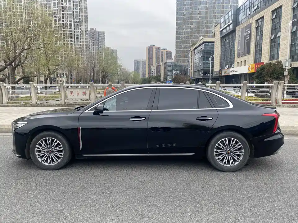 Hongqi H5