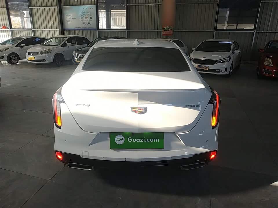Cadillac CT4