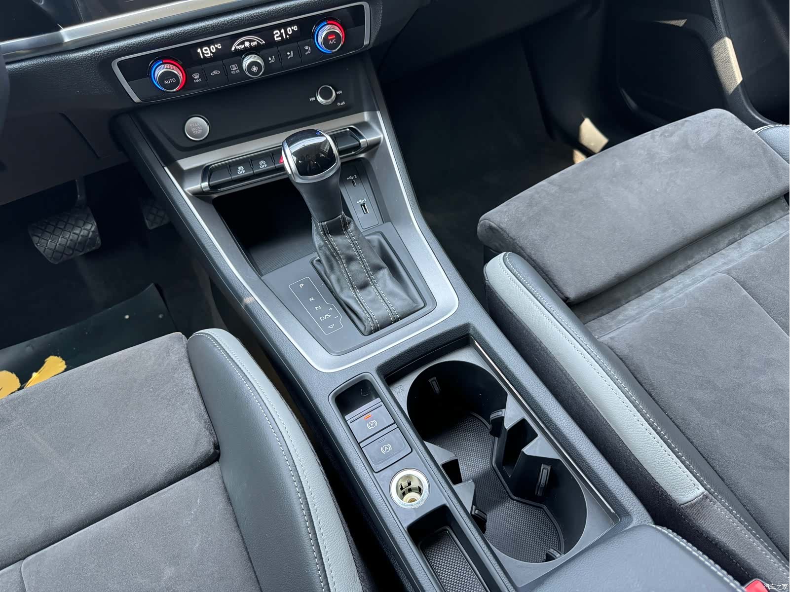 Audi Q3, 2019 18