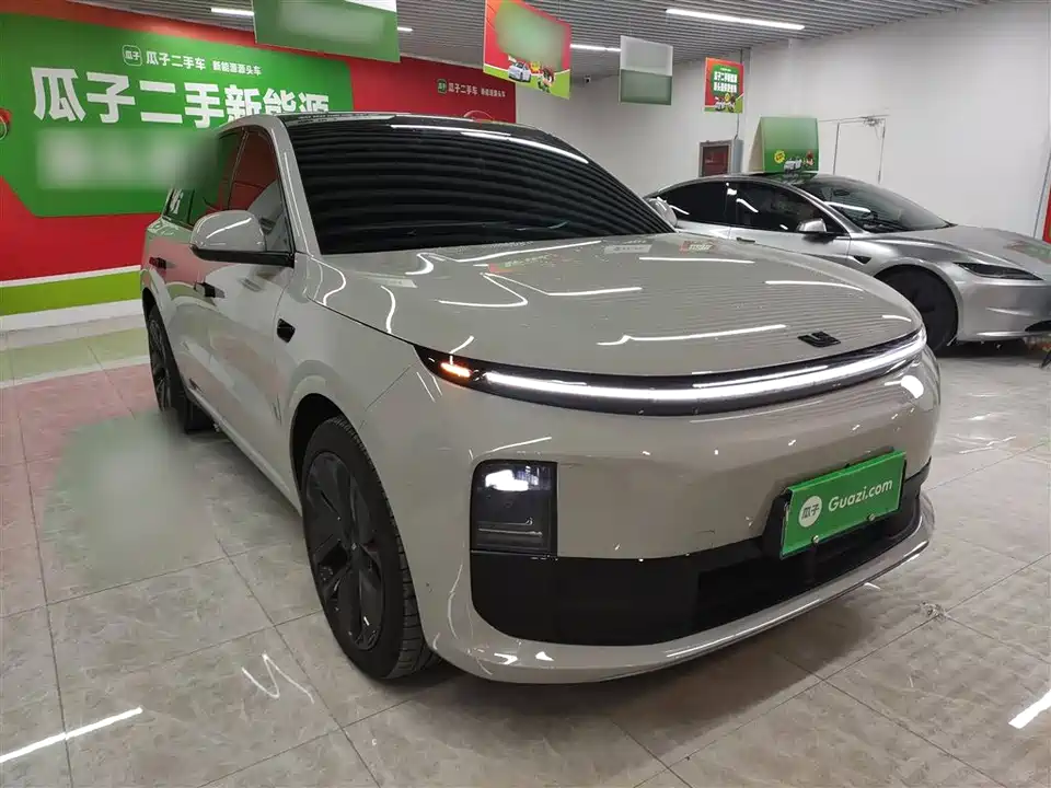 Li Auto Ideal L6