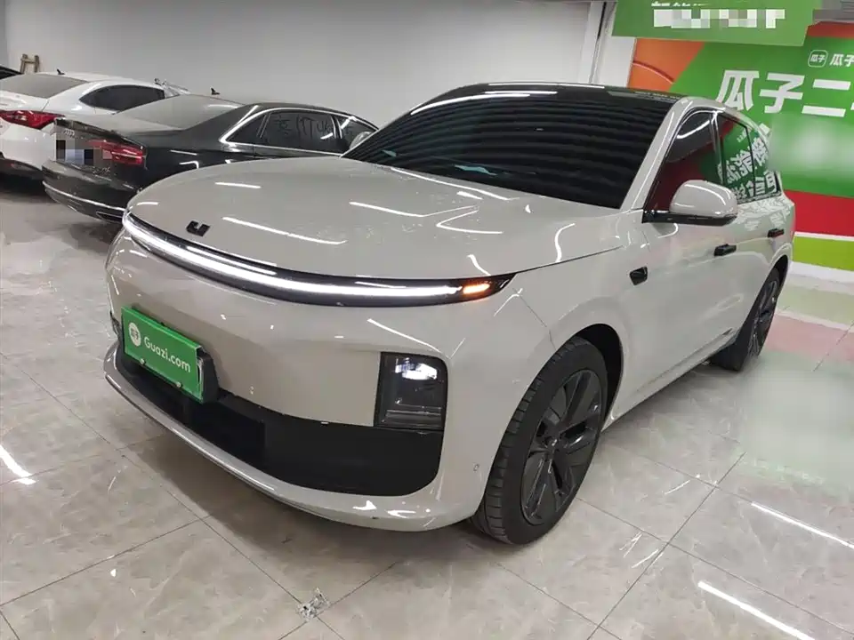 Li Auto Ideal L6