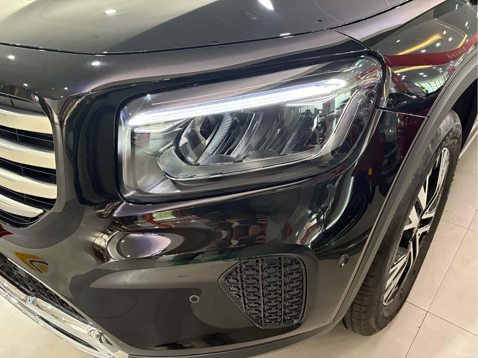 Mercedes-Benz GLB, 2025 19