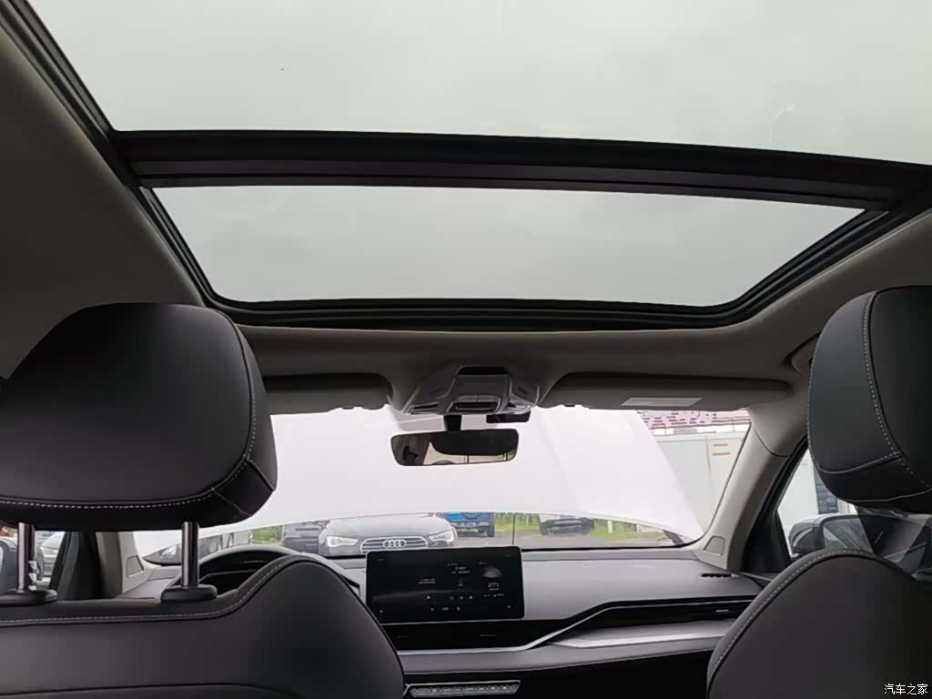 Geely Preface, 2021 18