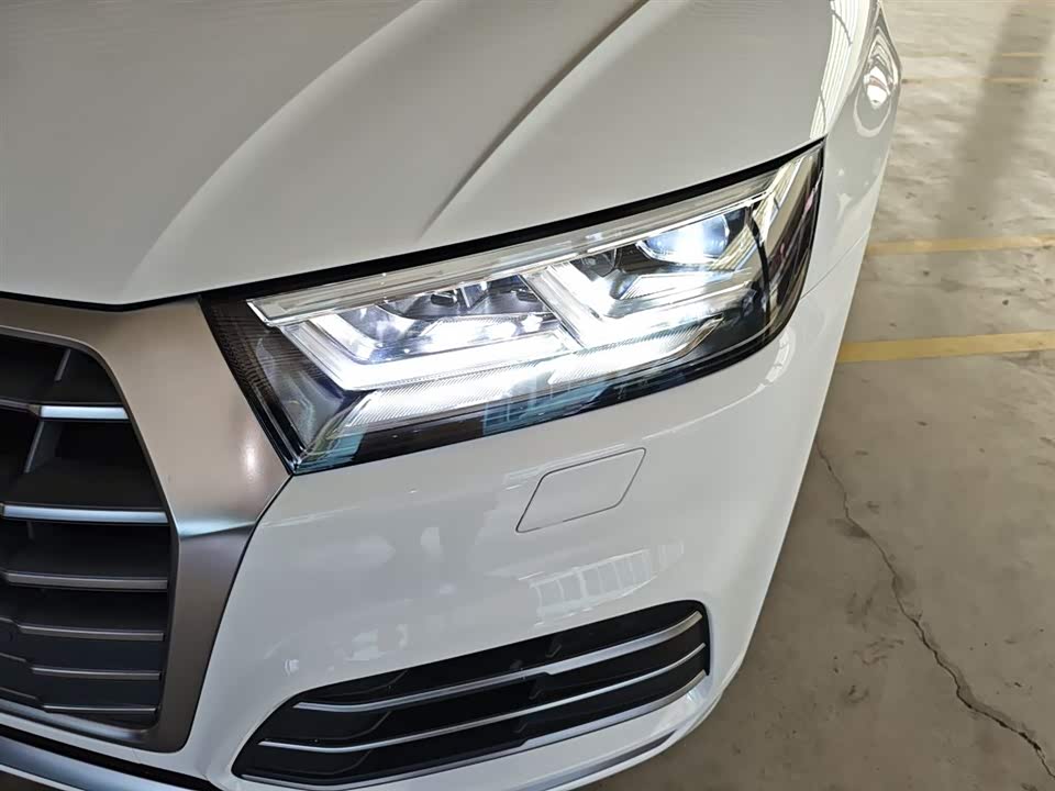 Audi Q5L Audi Q5L