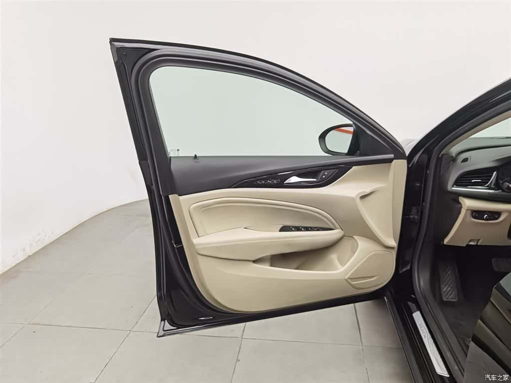 Buick Regal, 2022 8