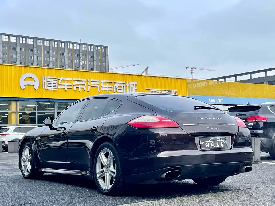 Porsche Panamera