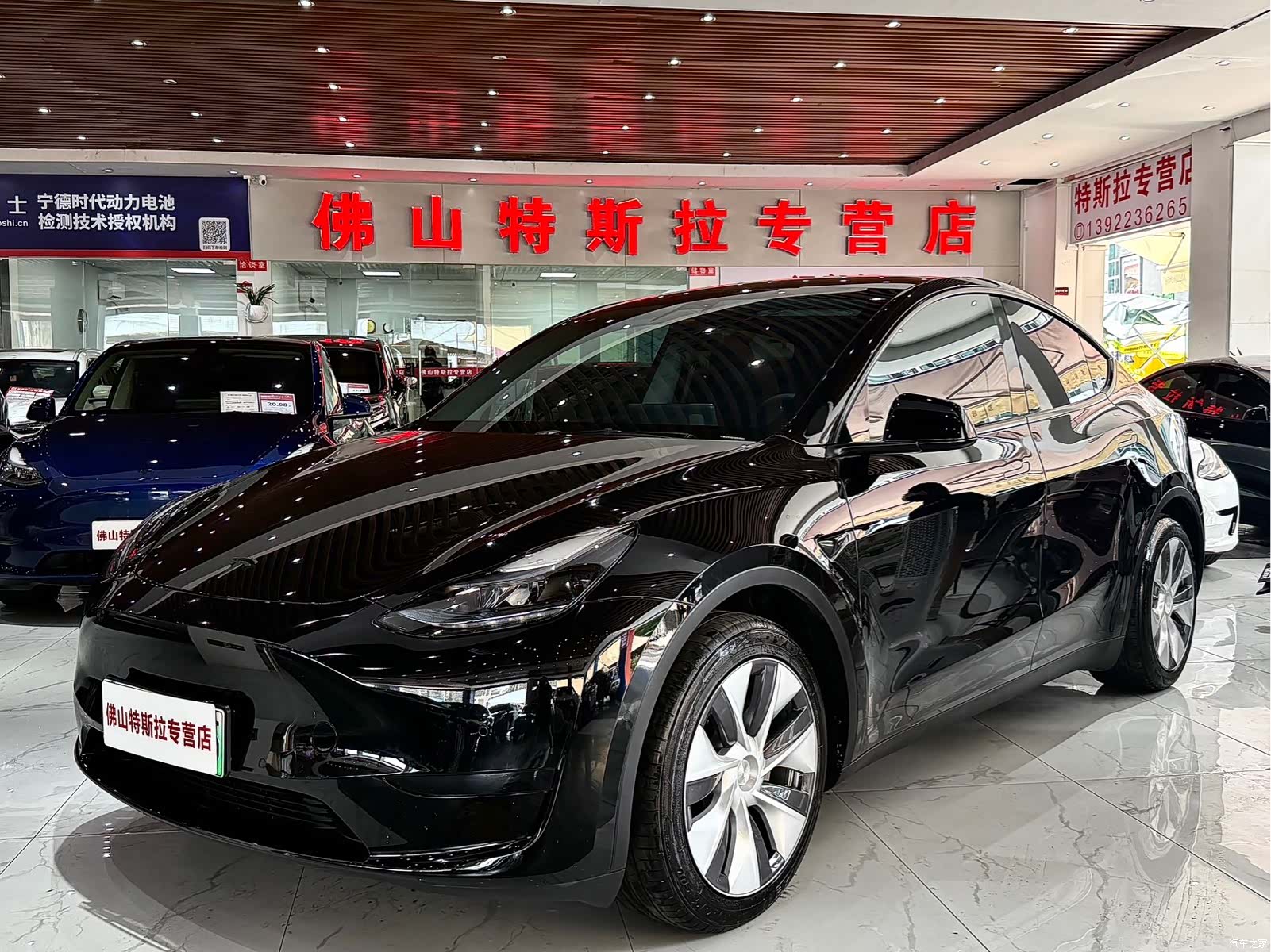 Tesla Model Y, 2022 1