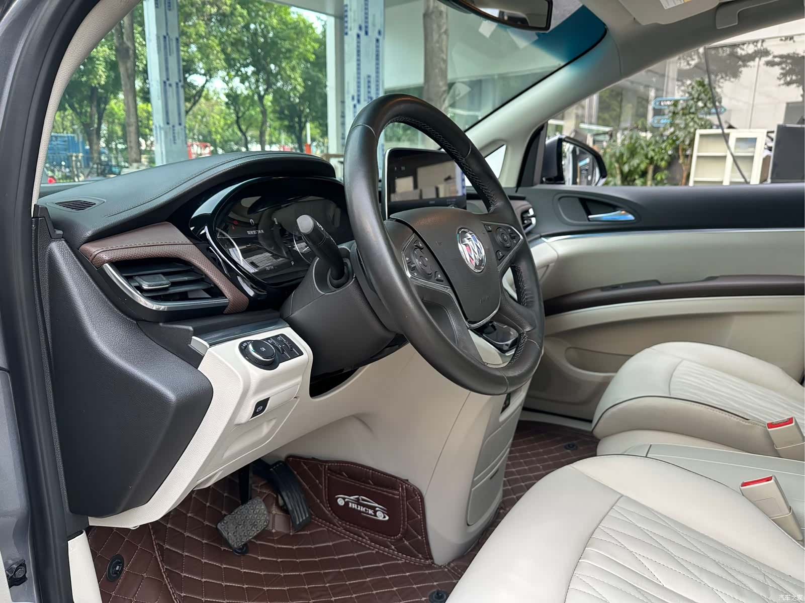 Buick GL8, 2022 23