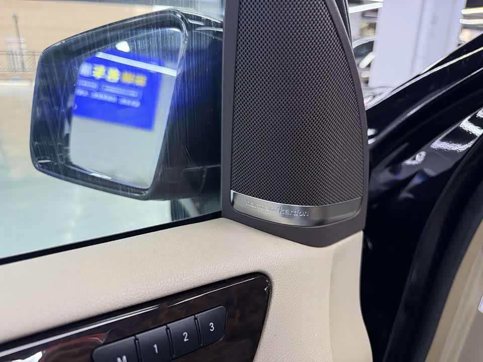 Mercedes-Benz GL grade