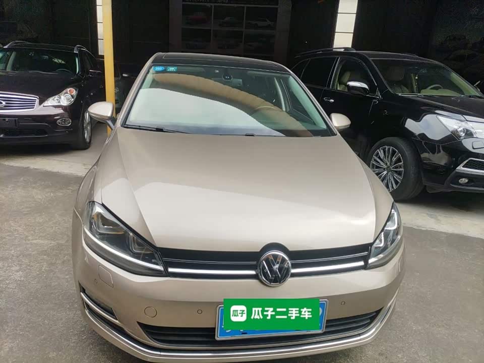 Volkswagen golf