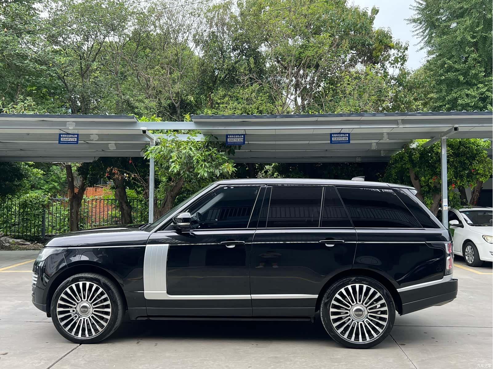 Land Rover Range Rover, 2018 11