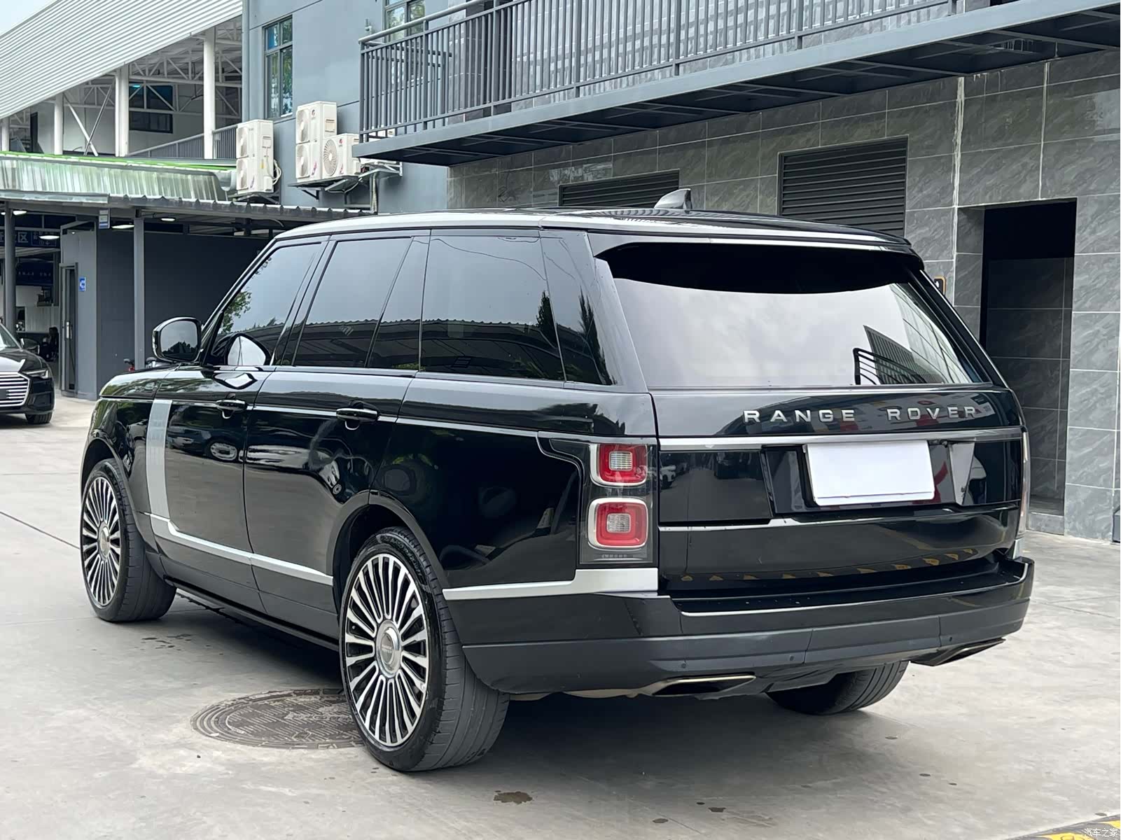 Land Rover Range Rover, 2018 13
