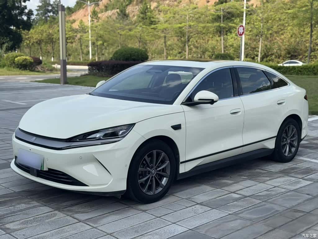 BYD Qin, 2025 1