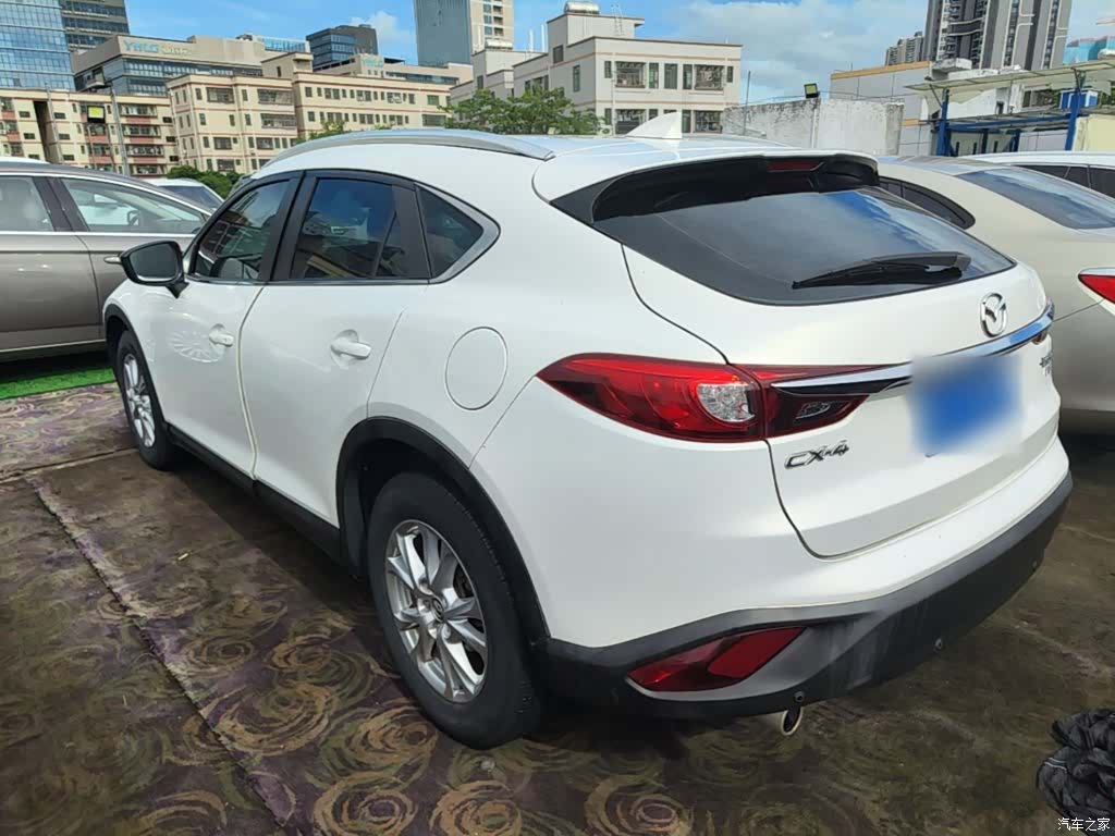 Mazda CX-4, 2019 все фото