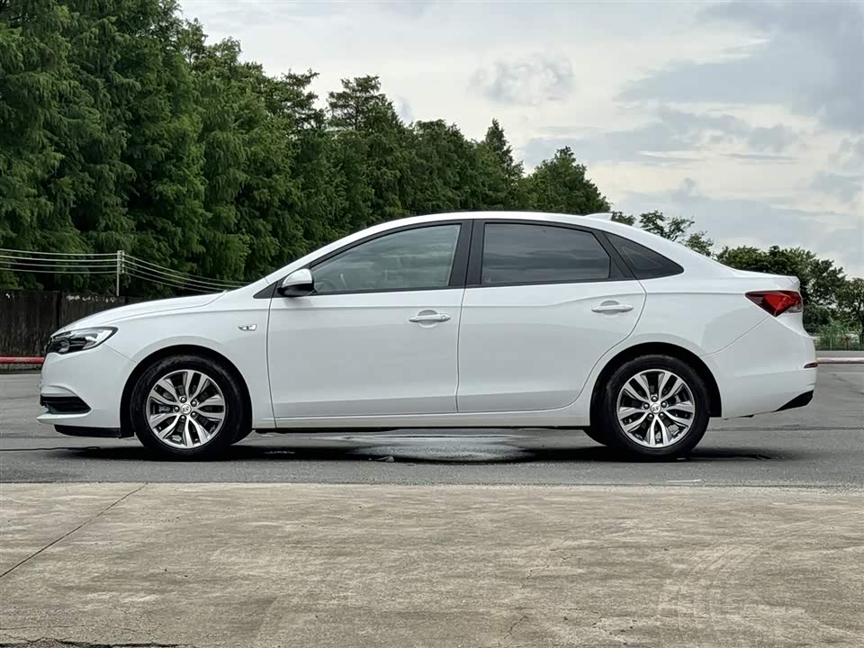 Buick Yinglang