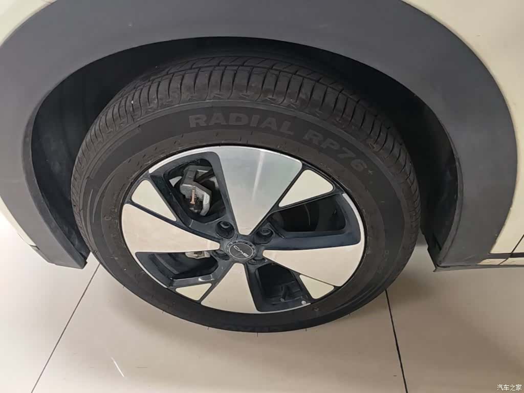 BYD Dolphin, 2023 23
