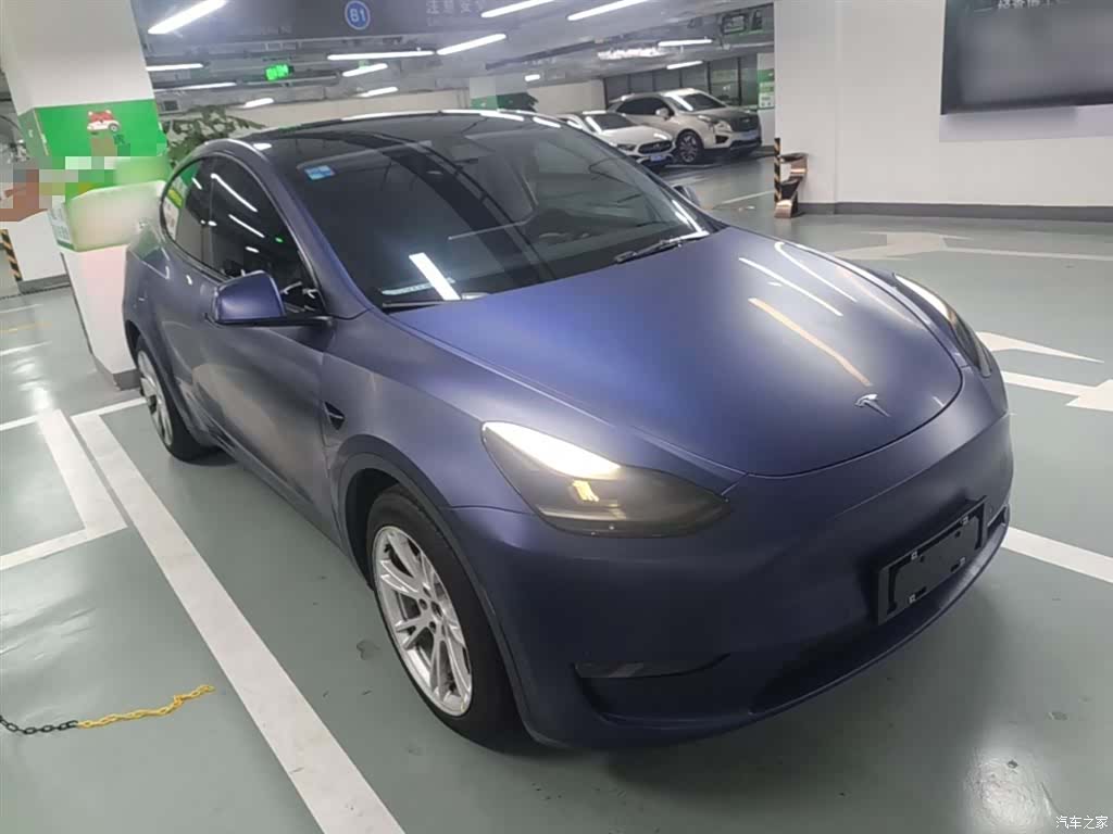 Tesla Model Y, 2021 4