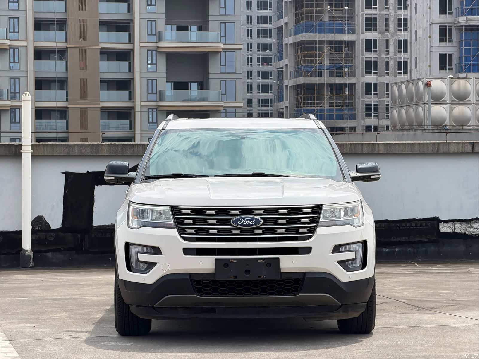 Ford Explorer, 2017 3