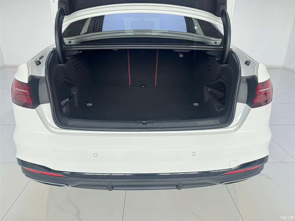 Audi A4L, 2024 6