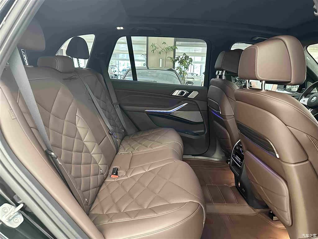 BMW X5, 2023 23