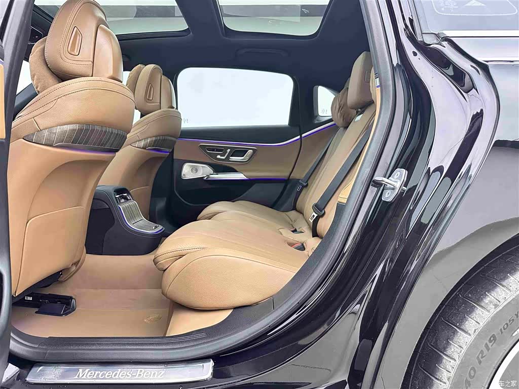 Mercedes-Benz E-Class, 2025 7