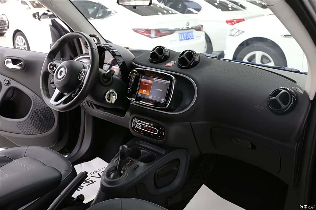 Smart Fortwo, 2016 15