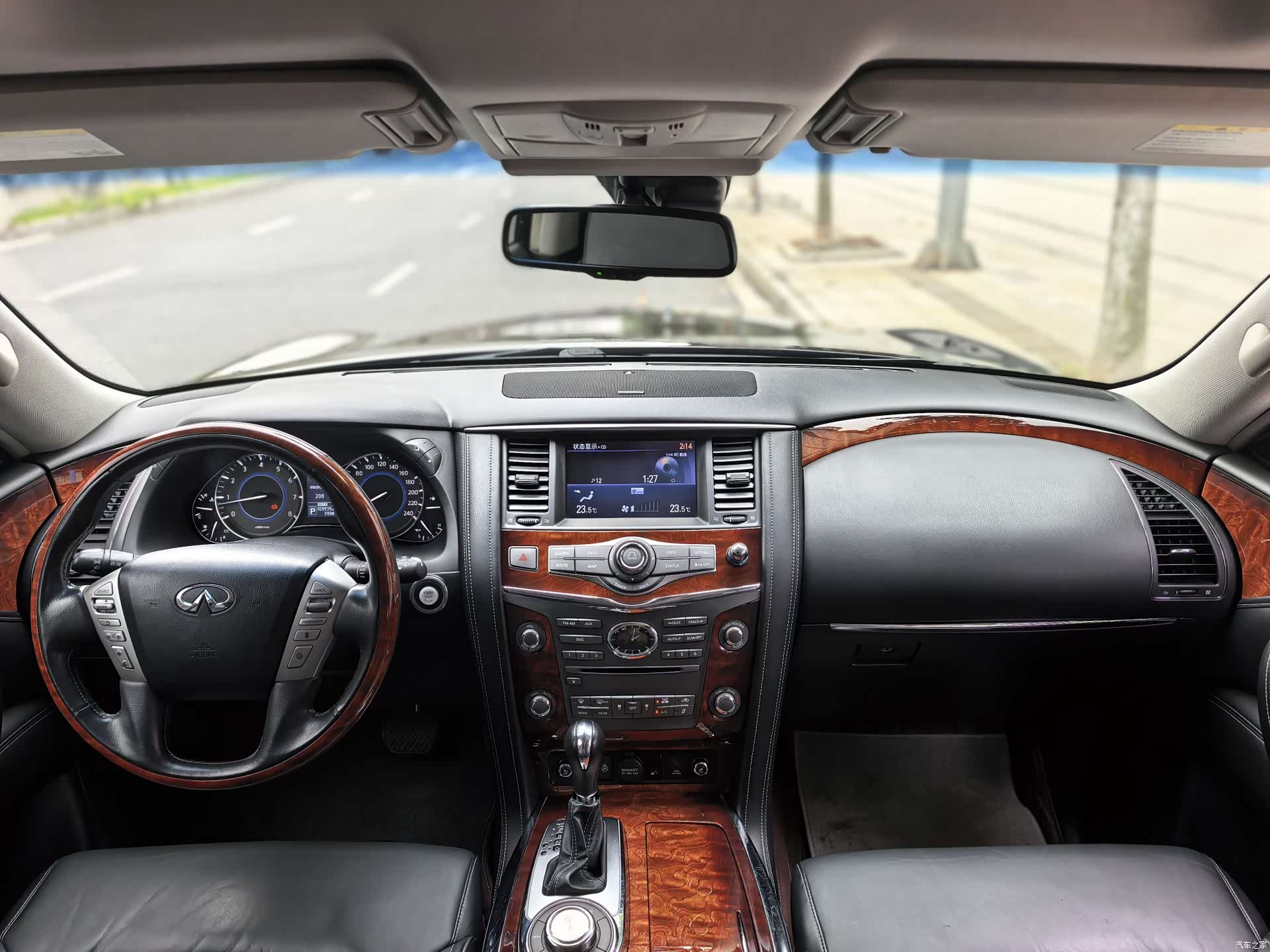 Infiniti QX80, 2016 12