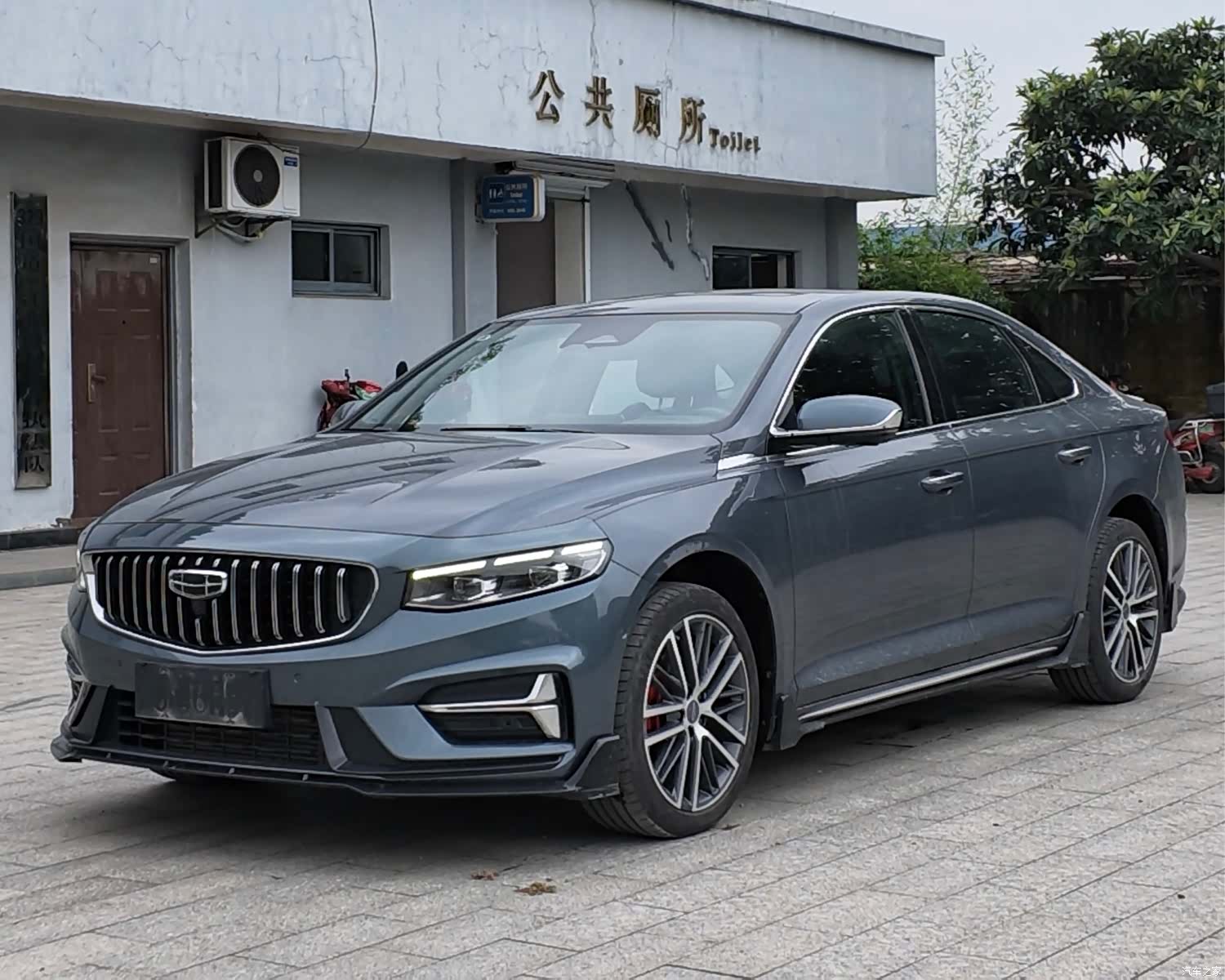 Geely Preface, 2023 1