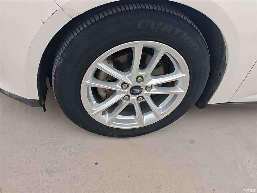 Ford Focus, 2017 23