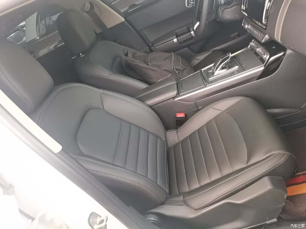 Citroen C6, 2023 25