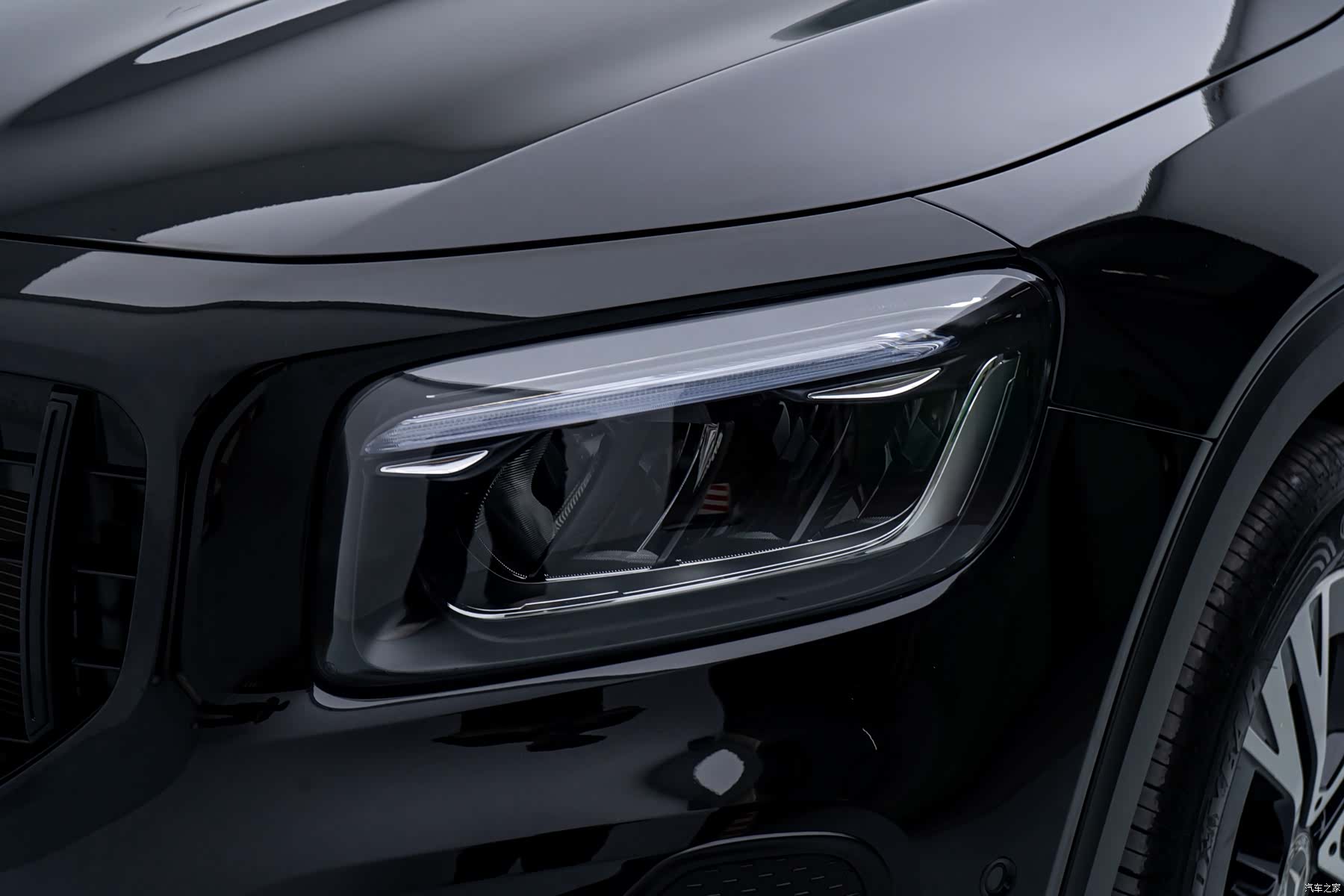 Mercedes-Benz GLB, 2024 22