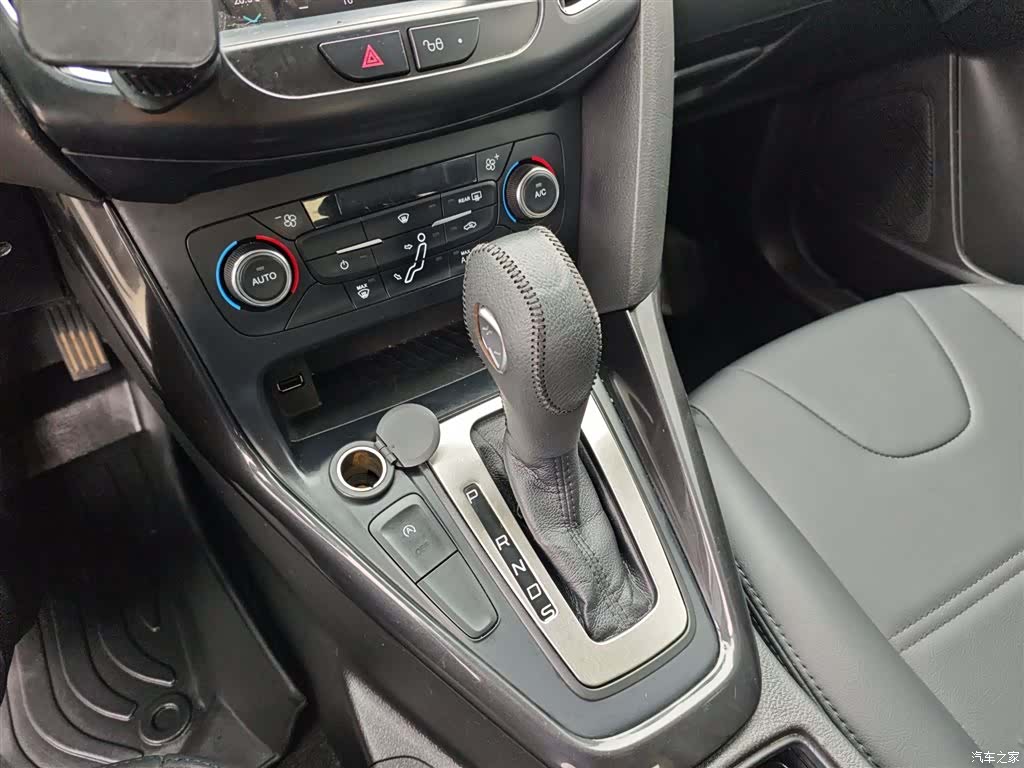 Ford Focus, 2017 14
