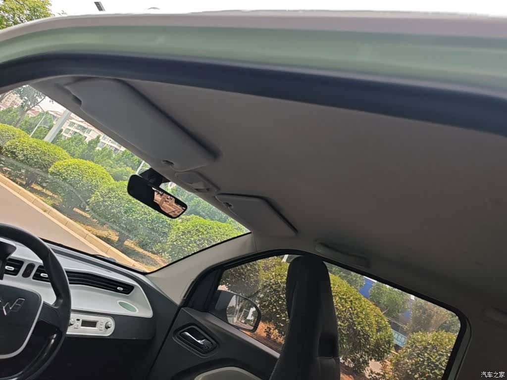 Wuling MINIEV, 2022 18