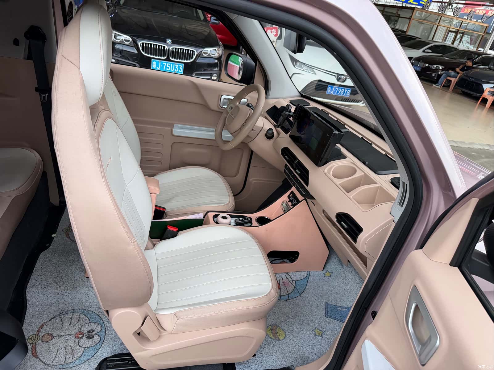 Geely Panda, 2023 13