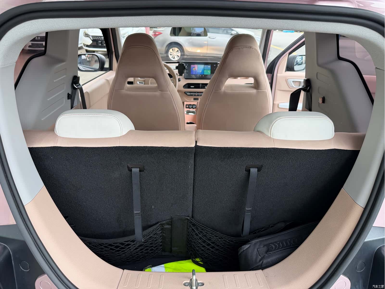 Geely Panda, 2023 16