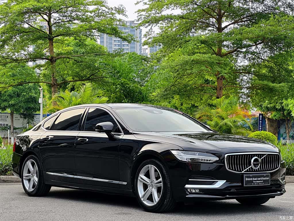 Volvo S90, 2019 4