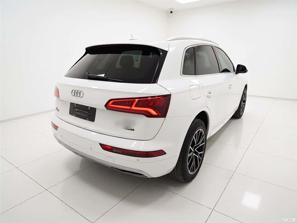 Audi Q5L, 2019 7