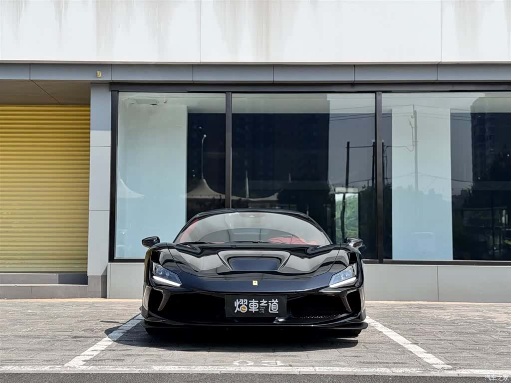 Ferrari F8, 2022 2