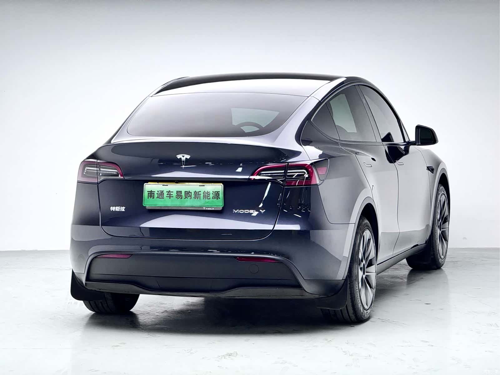 Tesla Model Y, 2025 6