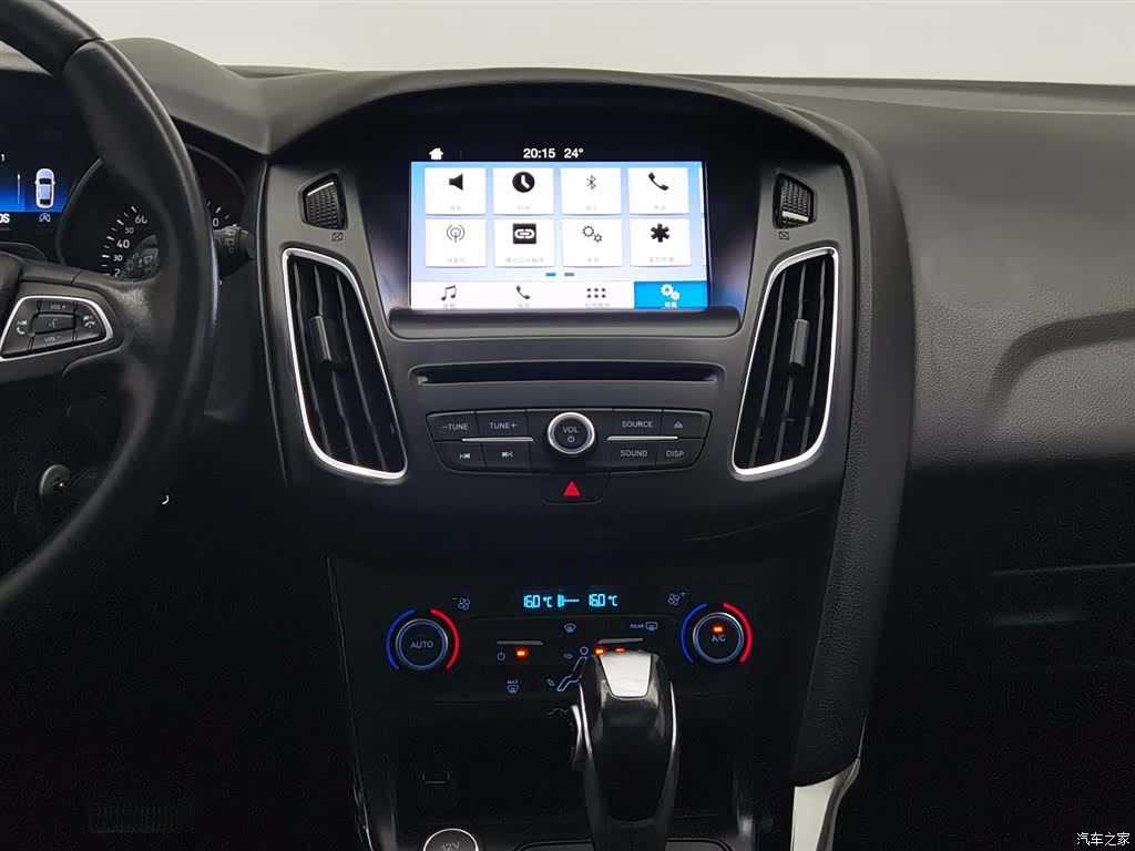 Ford Focus, 2018 12