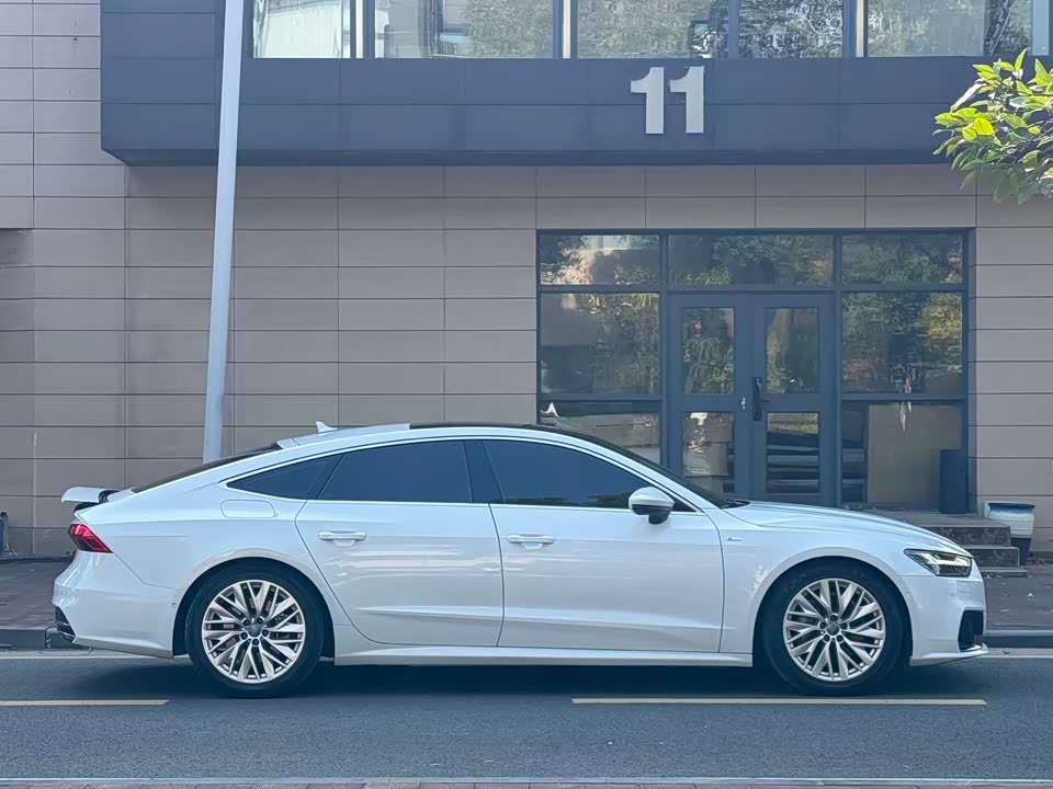 Audi A7