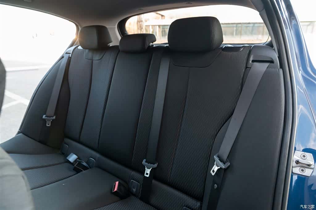 BMW 1 Series, 2016 48